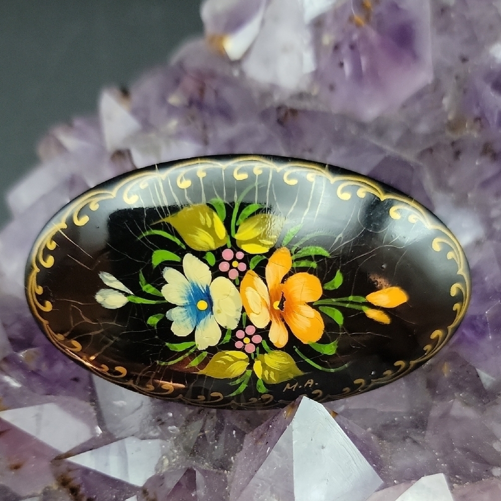 VTG Jewelry Brooch Wooden Russian Hand-painted Flower Scene Lacquer Pin Signed